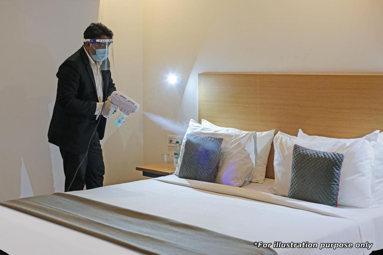 Townhouse Oak Hotel Dev Palace Delhi  Bagian luar foto