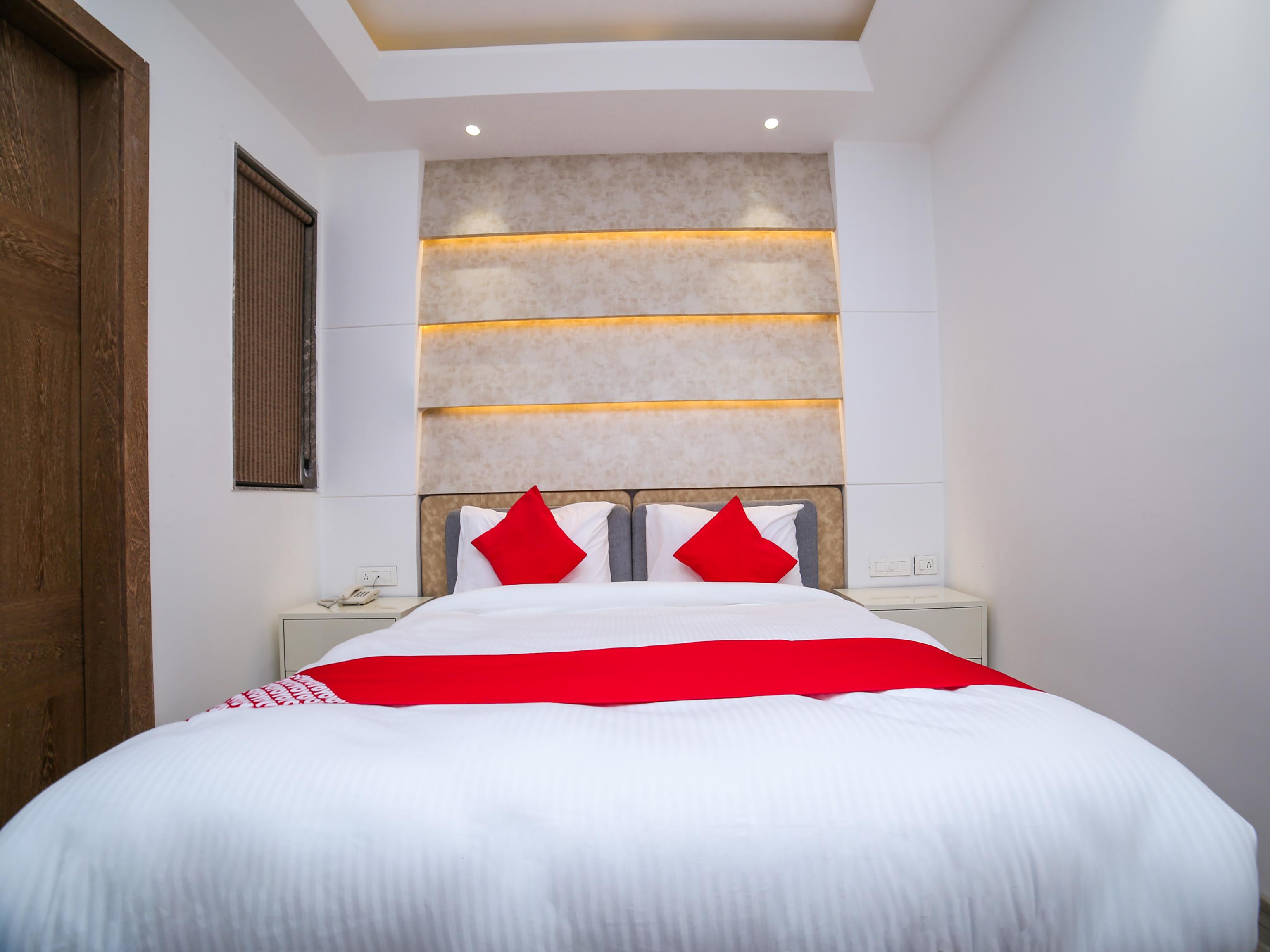 Townhouse Oak Hotel Dev Palace Delhi  Bagian luar foto